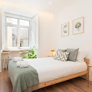 Guestready - Priorado - Yellow Lisboa