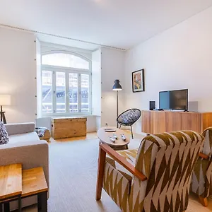 Apartamento Modern Rustic Flat In Santos By Lovelystay, Lisboa