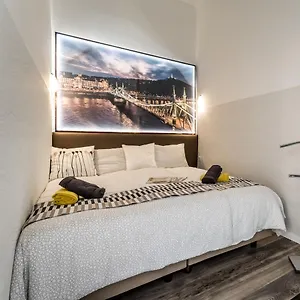  Appartement Elizabeth In The Heart Of Hongrie